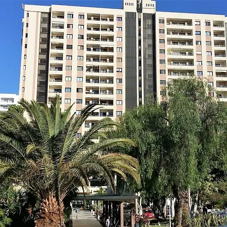 Apartamento Apartment *