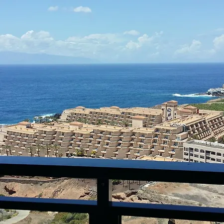Apartamento Apartment *